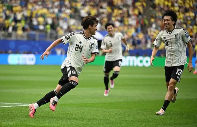 巴西2-1日本，赛后评分：不是维尼修斯第一，巴西5号排第一