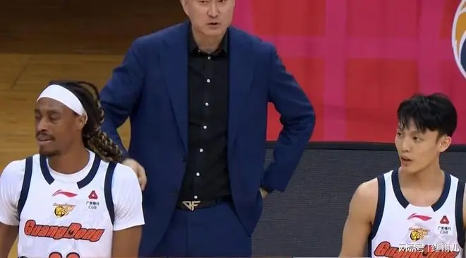 挖走广州主帅米切尔？广东队被曝欲签约外教，朱芳雨将签回徐昕！