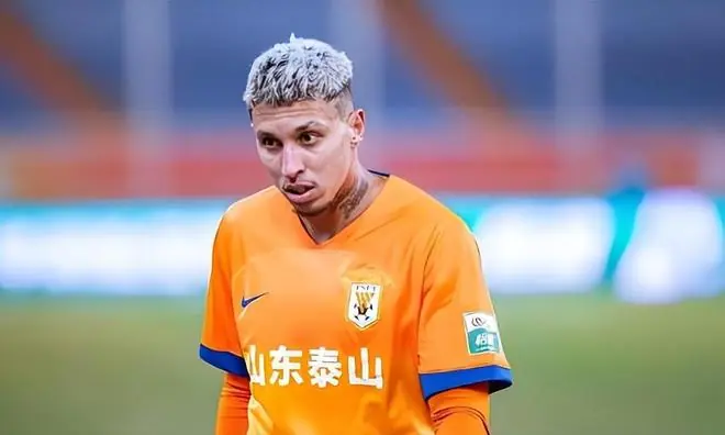 鲁能与辽宁铁人比赛没开踢！这两位外援提前无缘出战，宿茂臻确认