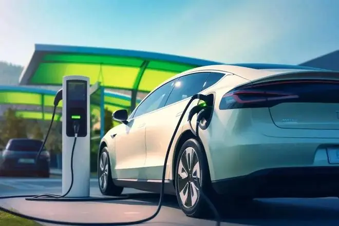 “吹牛”就退车！某地法院做出罕见判罚，国内车企听完腿都软了