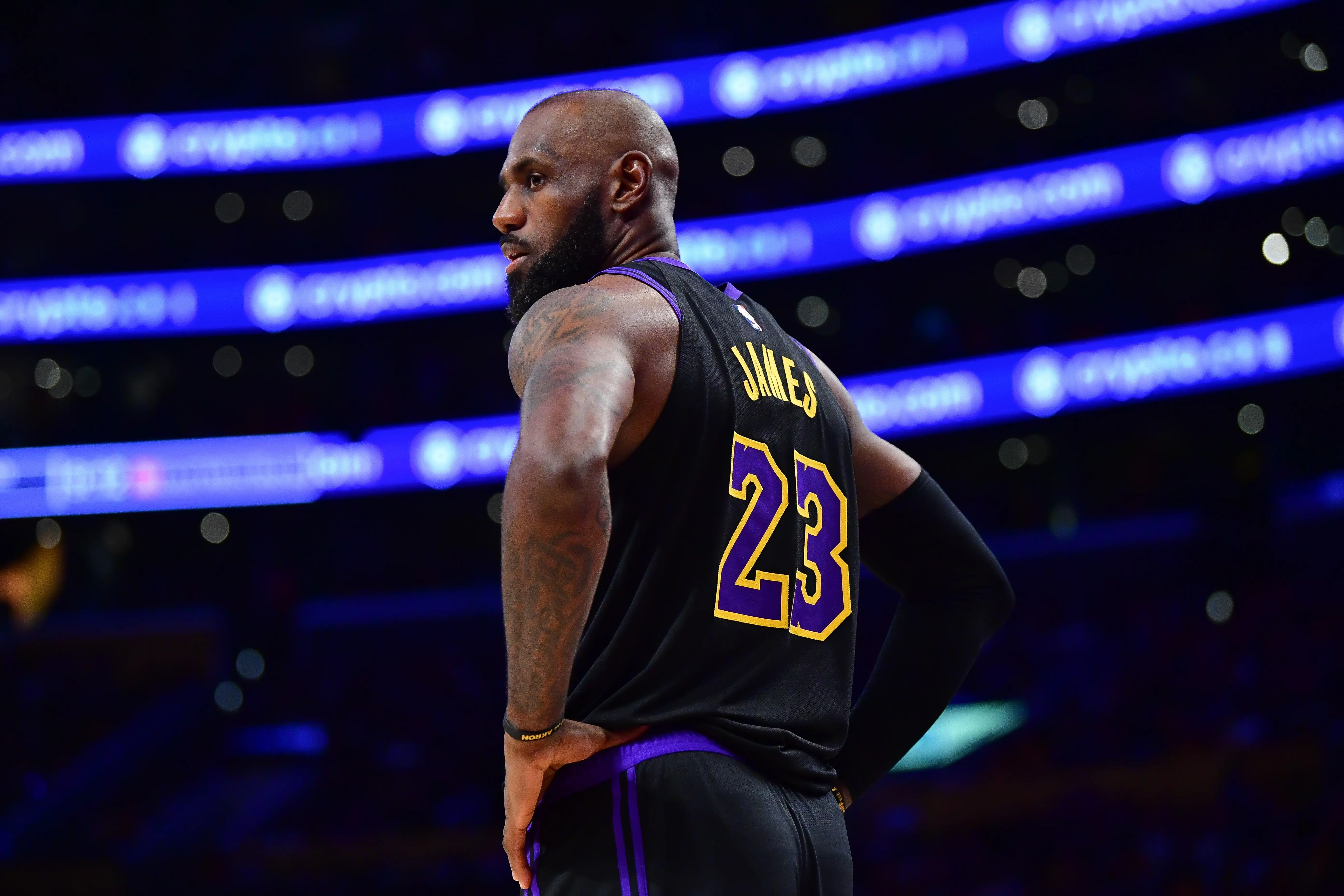 【赛季盘点】本赛季十大老将：09双雄在列 41岁老汉震古烁今