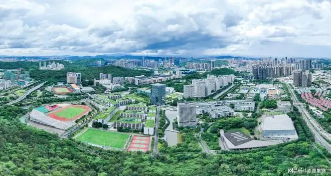 深圳信息职业技术大学好不好？70% 毕业生留深拿高薪！最赚投资！