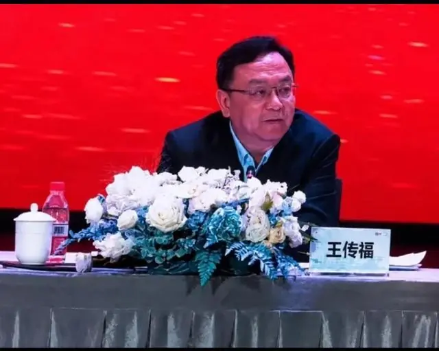 订单暴增却交不出车，比亚迪遭遇史上最尴尬“内卷”
