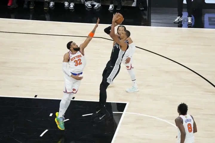 NBA彩经：扳平比分 马刺强势反弹拿下尼克斯