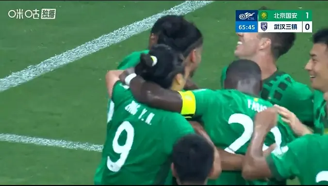 打破僵局！拉莫斯第66分钟角球头槌破门，国安1-0领先三镇