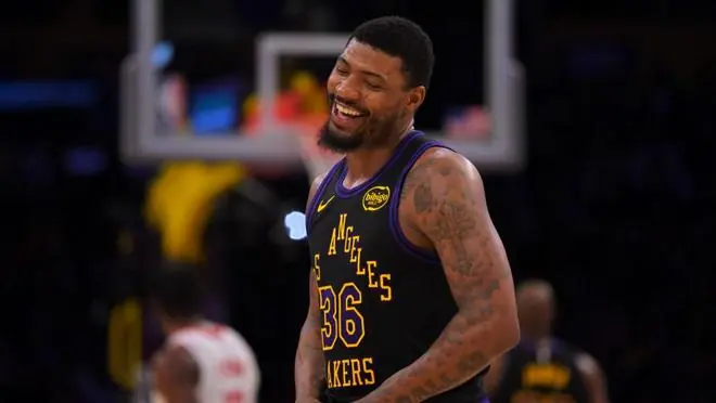NBA 传闻：更多迹象表明火箭队有意从湖人队挖走马库斯·斯马特