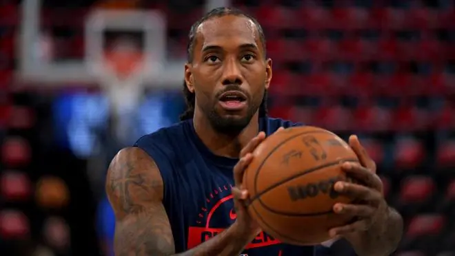 NBA业内人士：快船若不交易莱昂纳德，快船队就是“愚蠢”的
