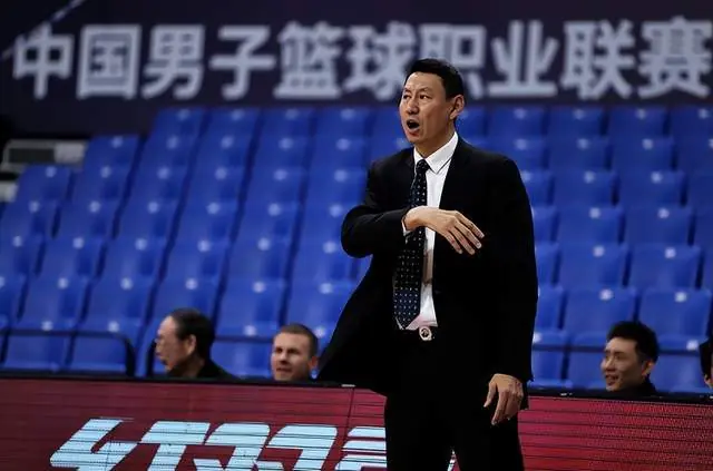 重磅！曝李楠接替许利民，出任北京男篮主帅，执教周琦，有好戏了