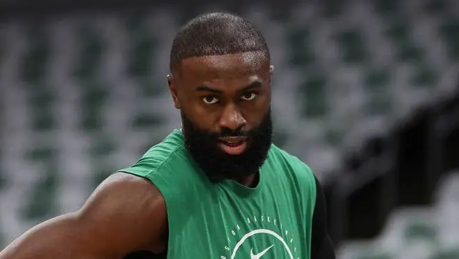 NBA 传闻：掘金考虑交易引进杰伦·布朗，但存在变数