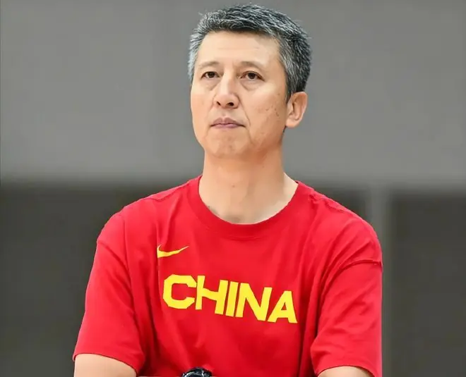 大胆猜测：男篮世预赛12人名单！广东2人入选，庞峥麟焦泊乔出局
