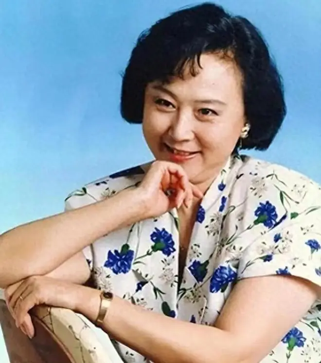 周总理批评刘长瑜：铁梅是个革命者，怎么能用花旦的那套手法呢？
