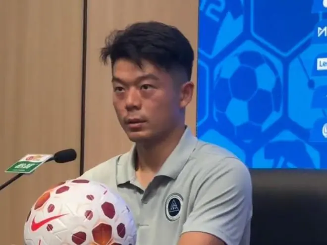 胡睿宝：成都队进球数很多，全队会拿出200%的精神去面对比赛