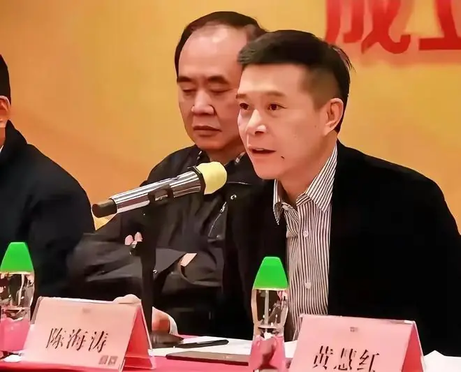 宏远速递！陈老板做新决定，胡明轩深夜发声，两小将入选U17国青
