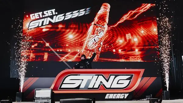 从F1®的引擎轰鸣到全球主题曲：Alan Walker携手STING Energy®，演绎F1®燃动声浪