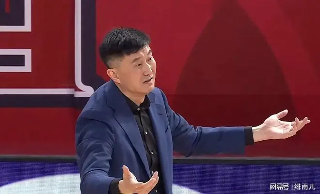 挤走杜锋！CBA最强外教或加盟广东队，保送宏远躺进总决赛？