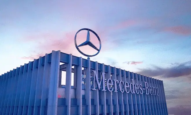 报道称奔驰集团将取消德国九万名员工的年终奖金