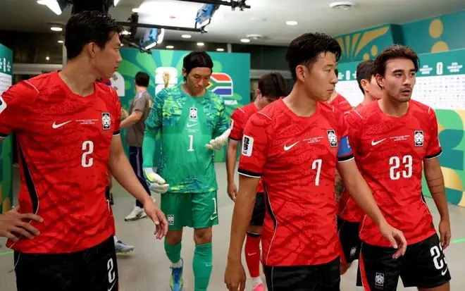 伊朗、韩国最后时刻被挤出，亚足联仅两队晋级世界杯淘汰赛
