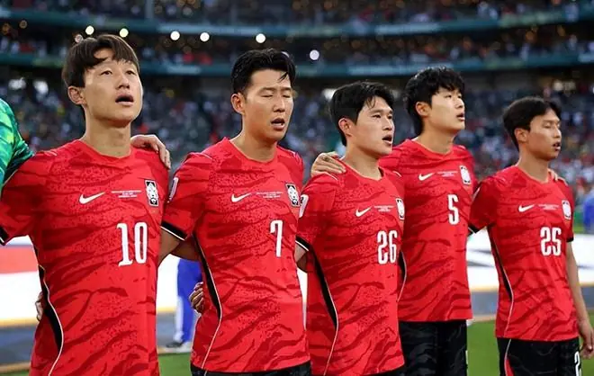 1场3-1逆转，乌兹别克垫底淘汰，韩国被送回家，世界杯第30队出线