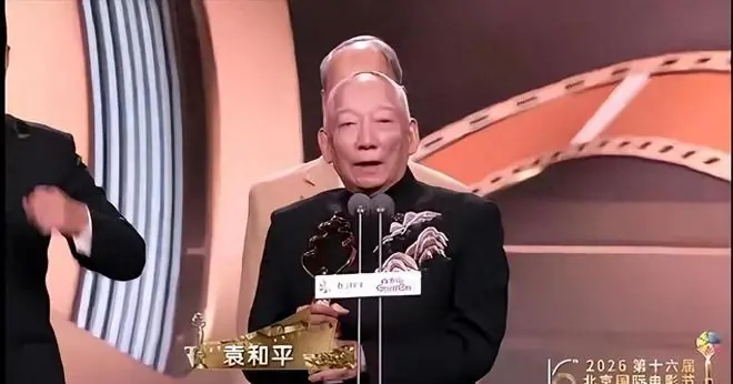 再见了成龙，再见了李连杰，再见了甄子丹！中国动作片迎来新时代