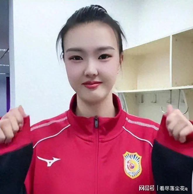 张常宁现状:与CBA名将丈夫分居,江苏执教已是北体大博士