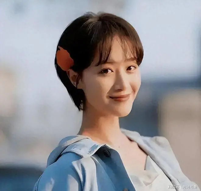 亲妈是上海商界铁娘子,继父是地产大佬!可她偏走自己的路