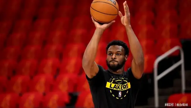 詹姆斯离队，布朗尼直接退役！NBA评论员离谱言论引争议