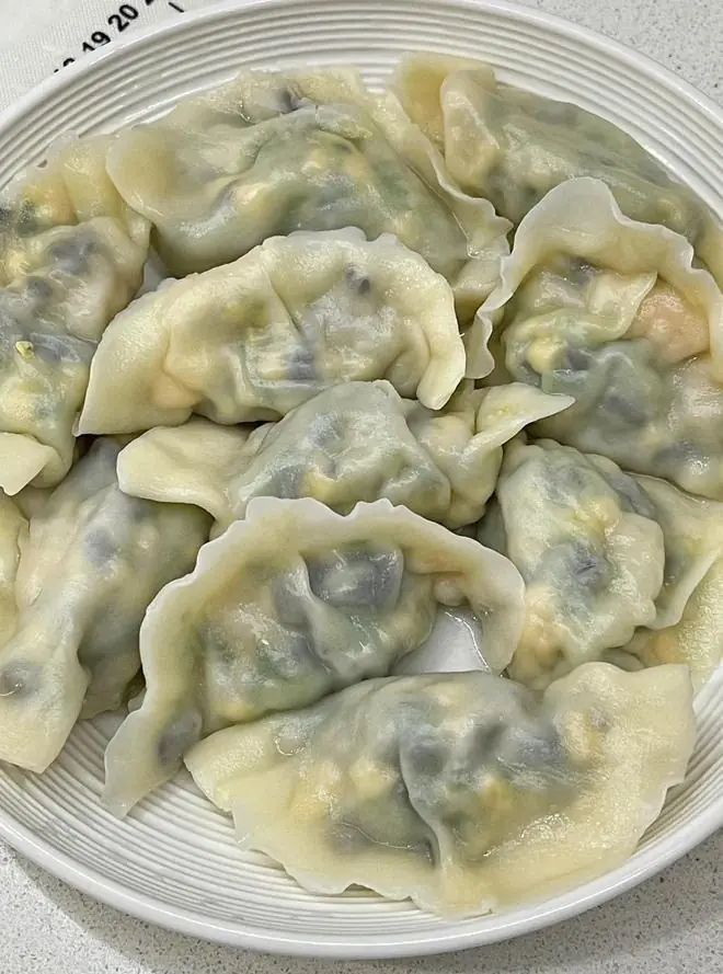 明日小暑吃饺子，韭菜芹菜靠边站，这3种馅，正当季营养丰富