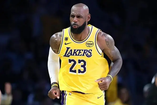 球员和高层都与詹姆斯有密切的关系，76人也可能是詹姆斯的下家？