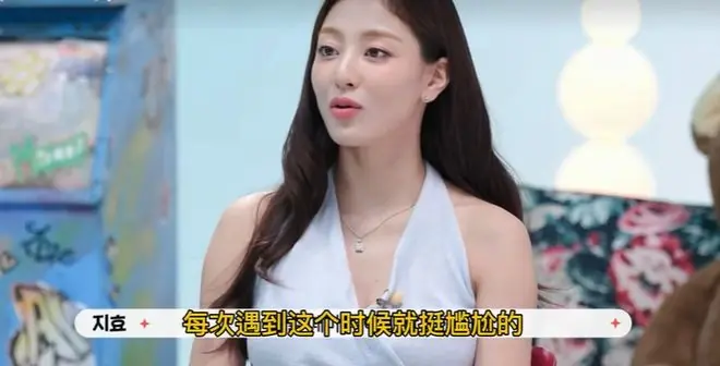 韩国女爱豆的衣服，为什么越穿越少？