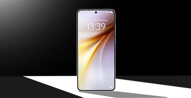 流畅不妥协 清晰不将就 视效超强的性能旗舰 iQOO15T评测
