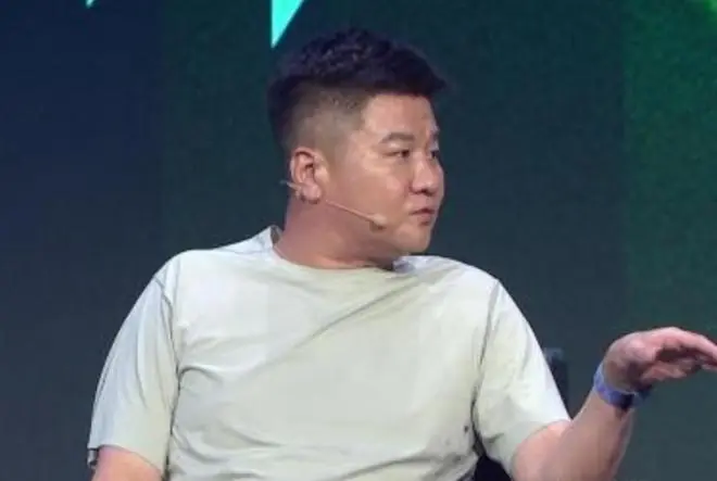 李金羽谈哈兰德在中国大量圈粉：好像没有愁事，一天乐呵呵的
