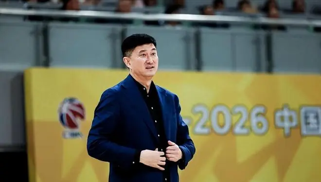 广东男篮新任主教练浮出水面！国字号少帅，也是宏远出品