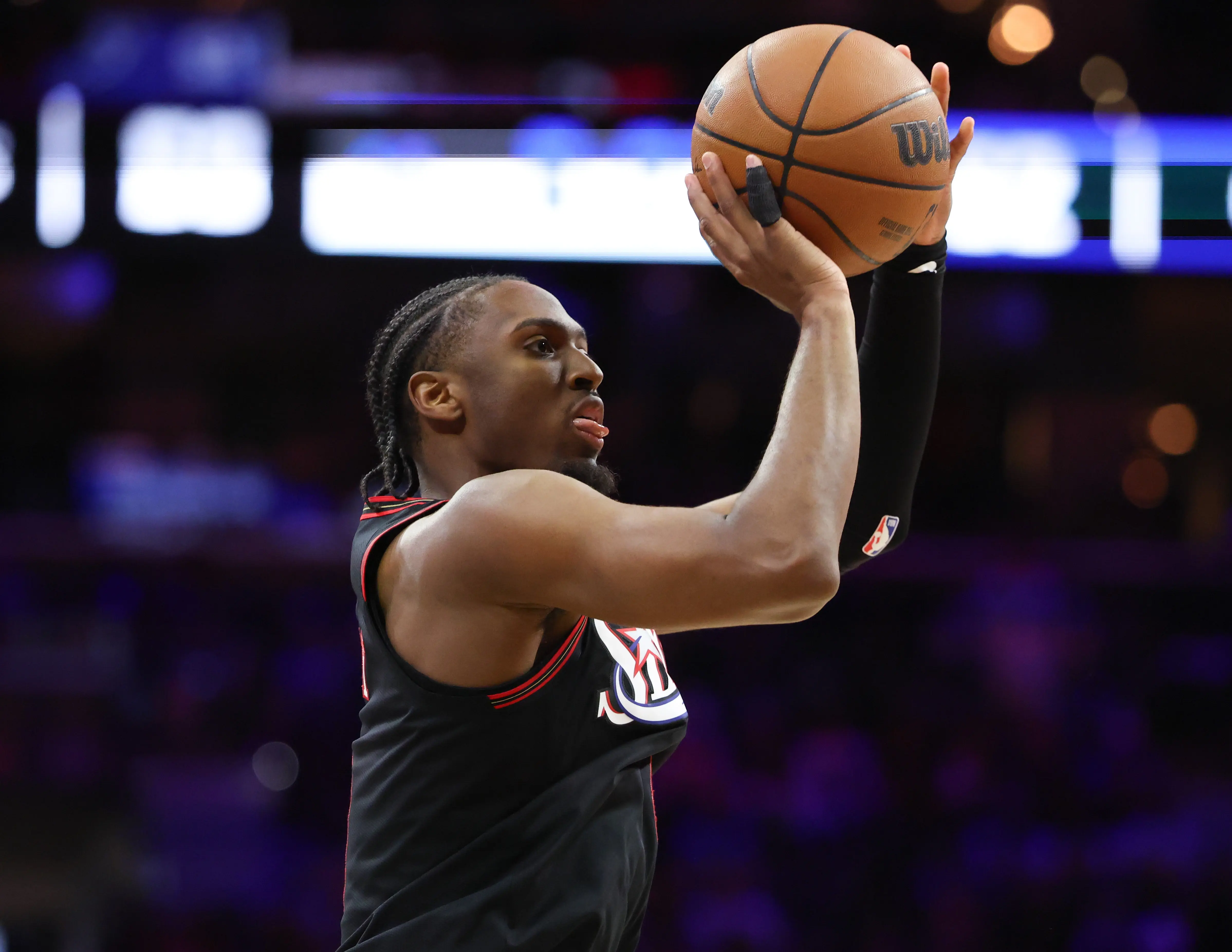 76人得到杰伦·布朗！马克西：NBA又上演这种颠覆格局的重磅大戏