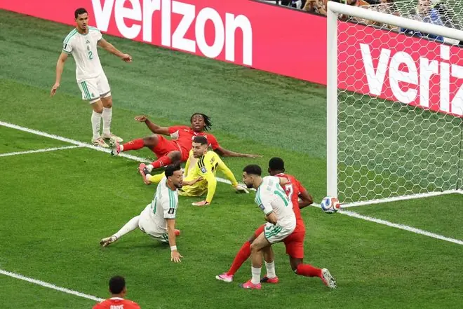 0-2出局！齐达内爱子告别世界杯：守门3场狂丢6球+梅西面对他戴帽