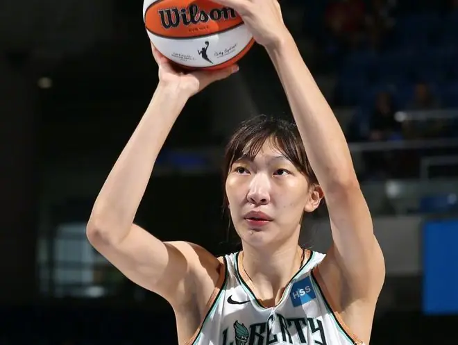 WNBA：韩旭生涯第2次首发 7中2仅4分三分4中0 自由人丢绝平惜败