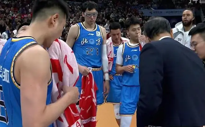 北京男篮外援升级，追逐季后赛场均31+5超级得分手 曾获总决赛MVP