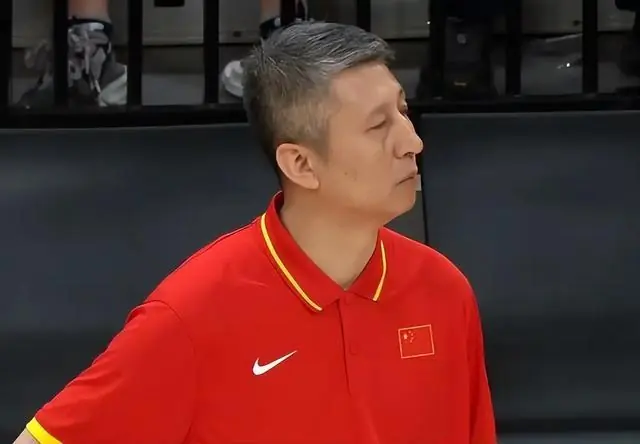 中国男篮73-92日本！赛后看看各大媒体人怎么说，苏群一针见血