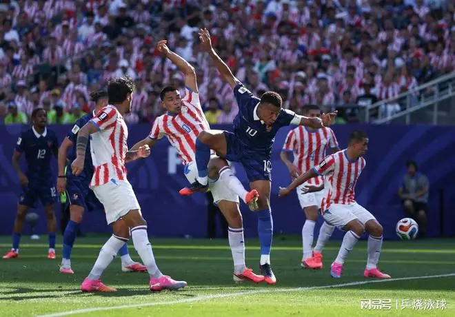 世界杯：法国1-0巴拉圭！连续四届进八强，姆巴佩点射+屡遭挑衅