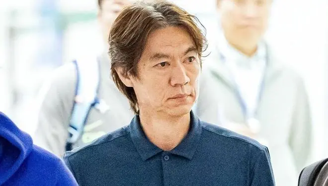 洪明甫：有些事总有一天我会说出来，队内没有内讧