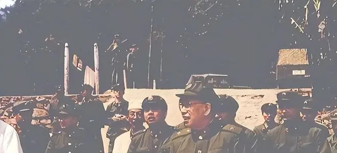 军区政委：军区工作我不管！副政委：你不管谁管？对方：你管！