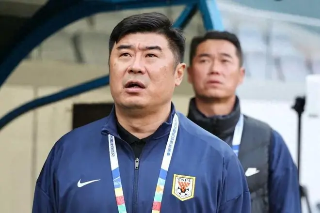 4比3云南玉昆!山东泰山传3个坏消息,俱乐部一决定让韩鹏很无奈