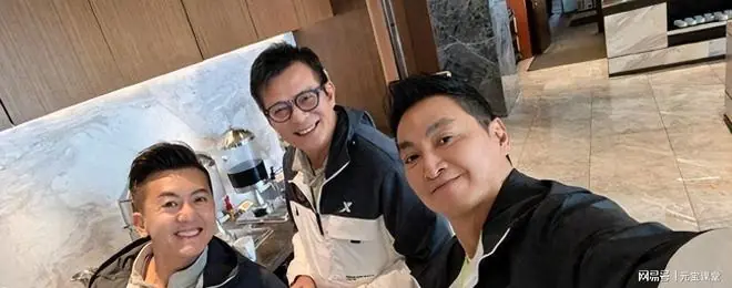 钱再多有啥用！“展昭”何家劲的现状，给所有老年男性提了个醒