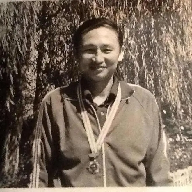 他曾跟随天津队获得双冠王，退役后执教青年梯队长达14年，宋恩牧