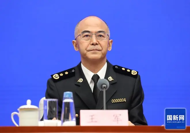 海关总署副署长:“不管从哪个统计口径来看,都显示了经济大省在外贸稳规模优结构上的挑大梁作用”