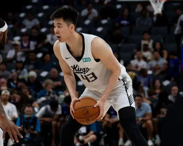 郭昊文退出NBA夏季联赛，同曦开出顶薪续约合同