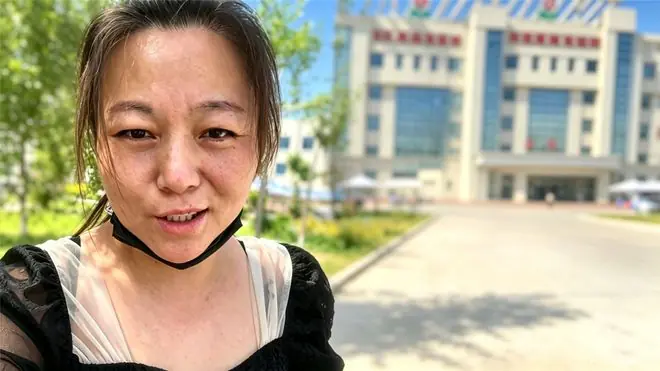 反转！宝妈吐槽扑空韩红义诊引热议：全天看病变半天，网友群嘲，真相大白