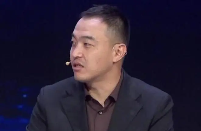冯潇霆：阿根廷领先后整体稍微有些放松；两名中卫表现特别好