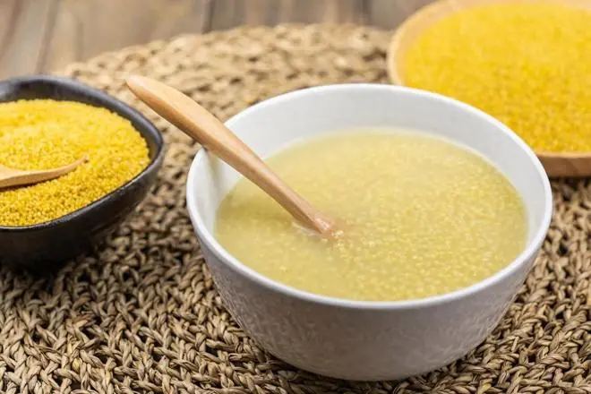 小米粥被发现！医生研究发现：喝得越多，脑梗患者血管或越干净？