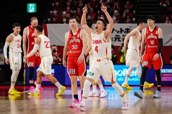狂输19分！男篮不敌日本队揪出两大“罪臣”，郭士强太想念赵睿