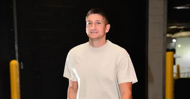球衣记者:阿伦新赛季在黄蜂将身披8号战袍